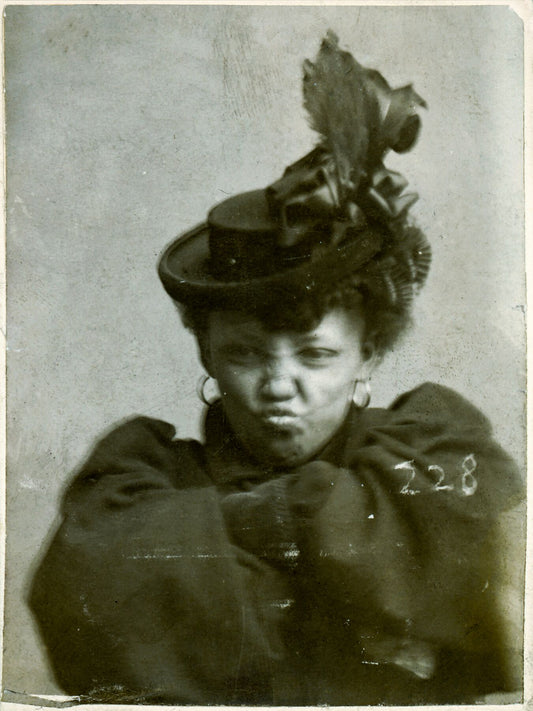 Goldie Williams: Arrested on January 29, 1898, in Nebraska, USA, the police notes tell us that Goldie Williams, also known as Mag Murphy, stood just 5 feet tall and weighed 110 pounds.