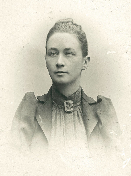 Hilma af Klint por fotógrafo desconocido - c. 1901