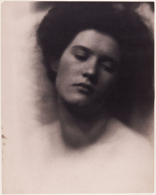Woman by Clarence H. White - 1907