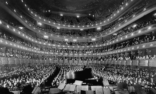Metropolitan Opera House, New York - a concert by pianist Josef Hofmann - 28 November 1937.