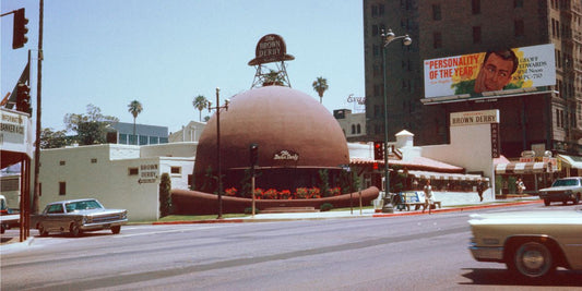 Brown Derby Restaurant in Los Angeles by Chalmers Butterfield - c.1955