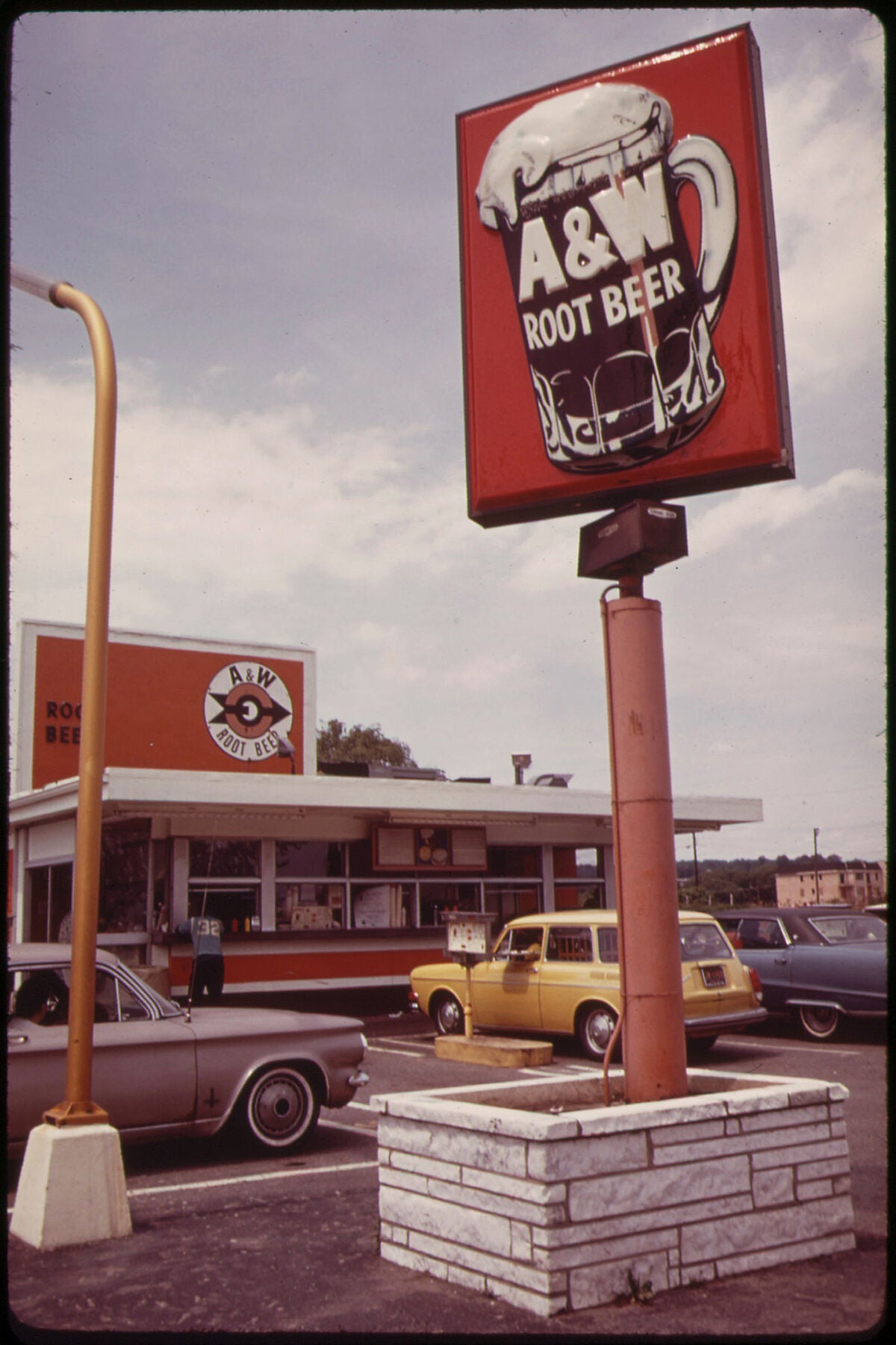 Roadside Eating on Hylan Boulevard, Staten Island by Arthur Tress - 1973