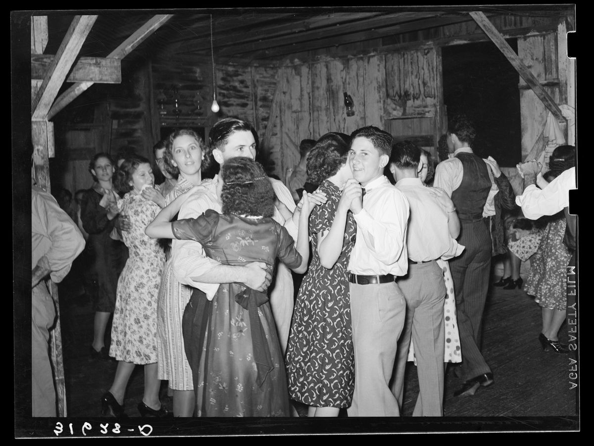 Fais-do-do dance near Crowley, Louisiana by Russell Lee - 1938