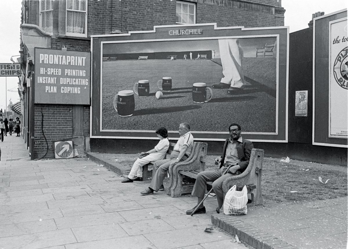 Guinness and Prontoprint, London by George Kindbom - 1979