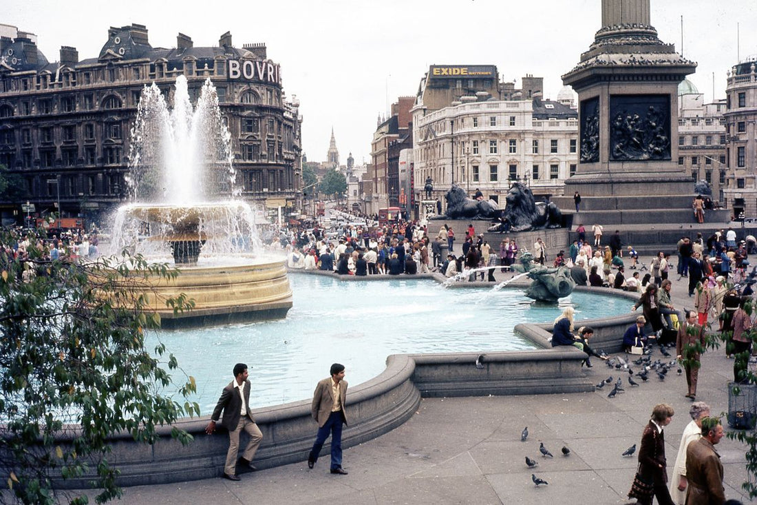 Trafalgar Square, London - 1972 – Flashback Shop