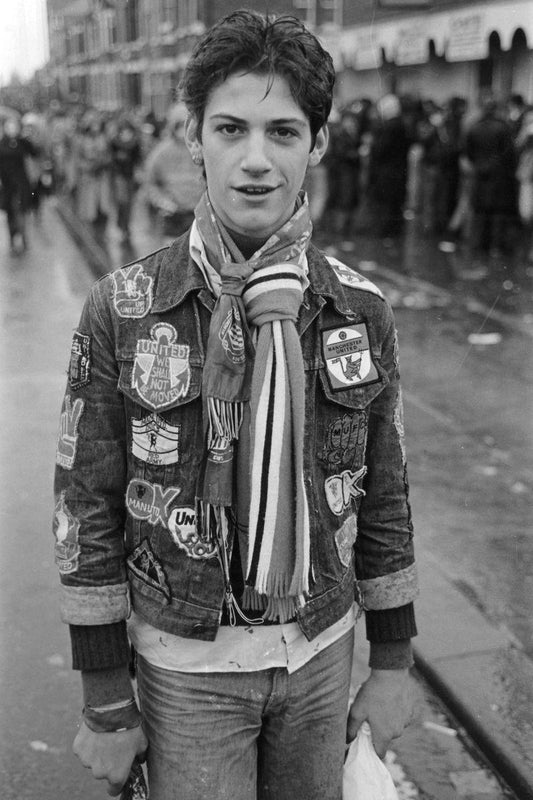 Jean Jacket Football Fan par Iain SP Reid - c. 1977.
