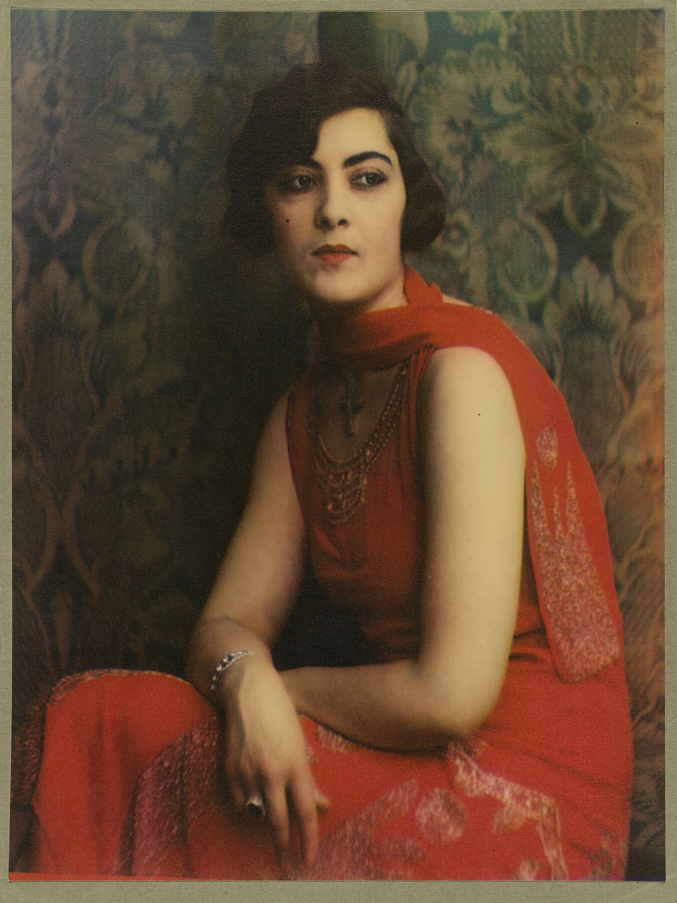 Portrait of a Woman in a Red Dress by Jacob Merkelbach - 1920 - 1930